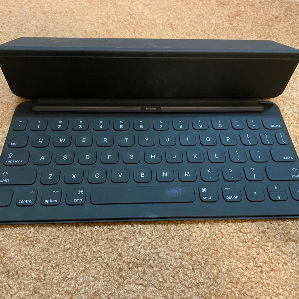 iPad Smart Keyboard